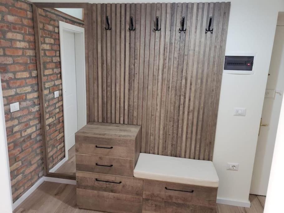 Apartament Center